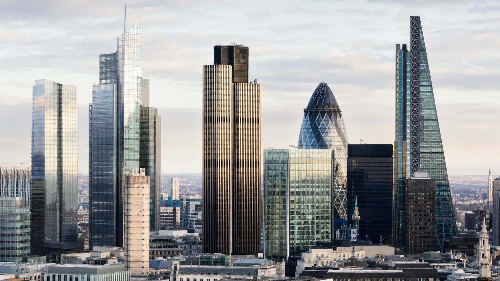 تأسيس شركة UK Limited — مستندات وشهادة تأسيس احترافية